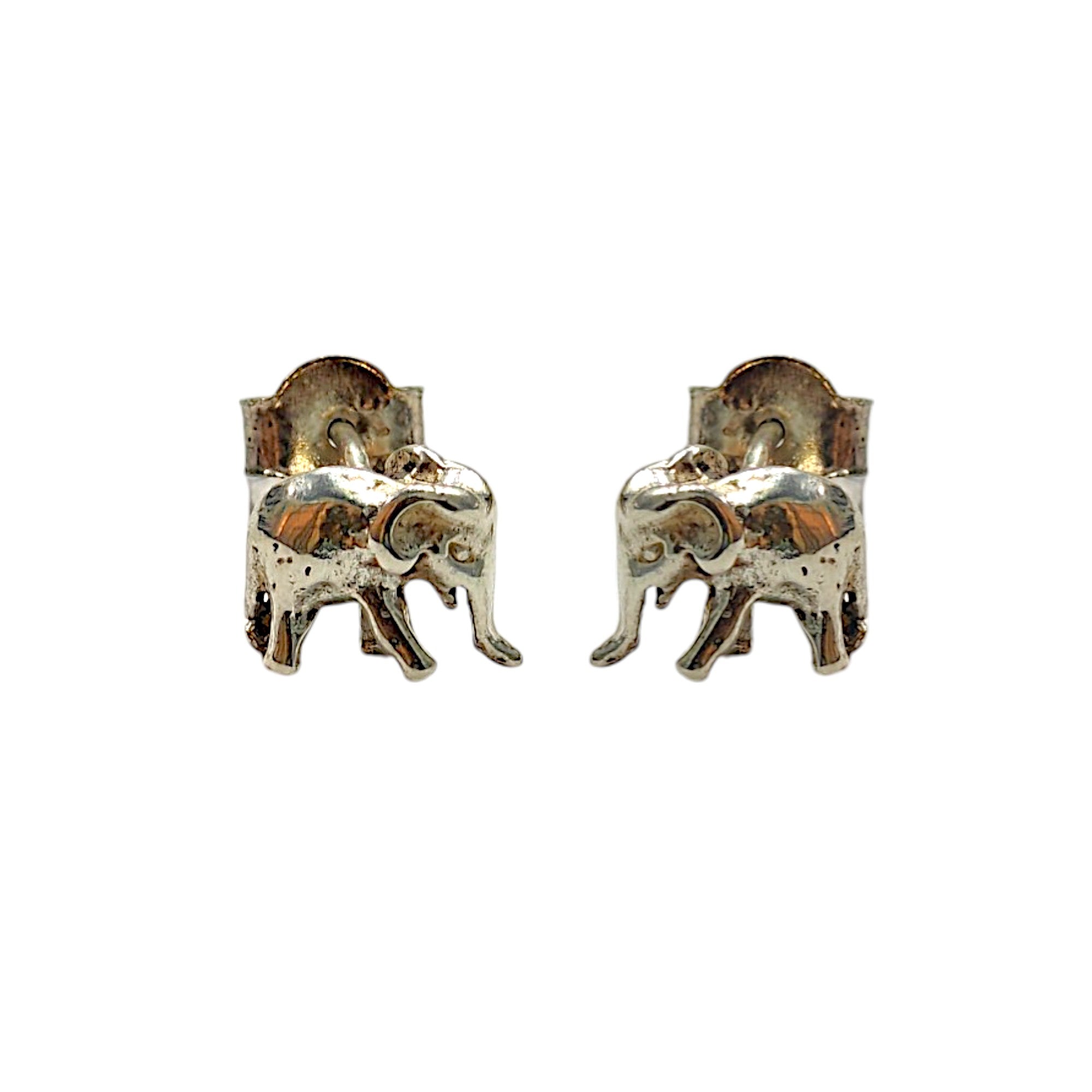 Lucky Elephant Earstud in 92.5 Pure Silver