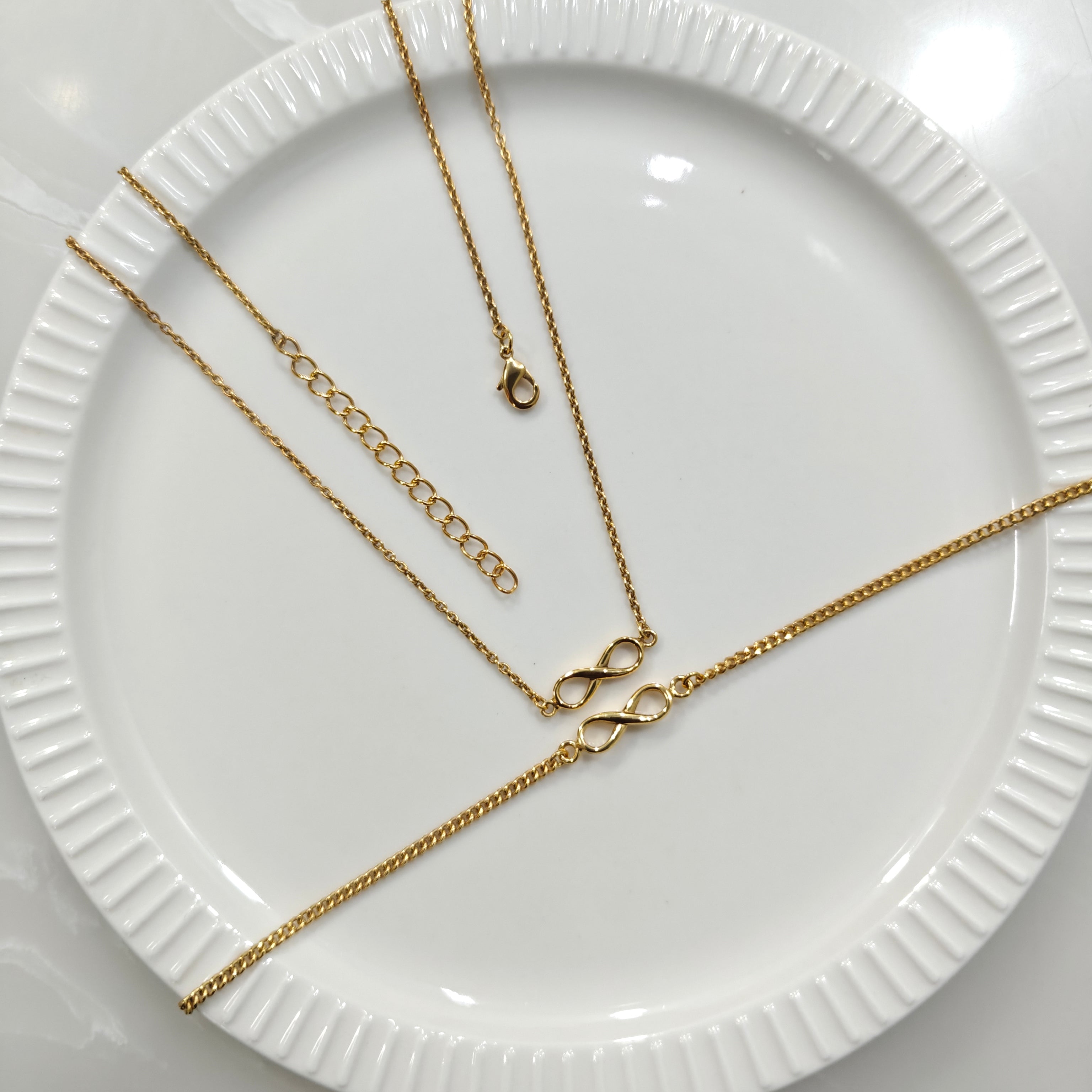 Eterno Infinity Combo Set (Infinity Necklace + Infinity Bracelet)