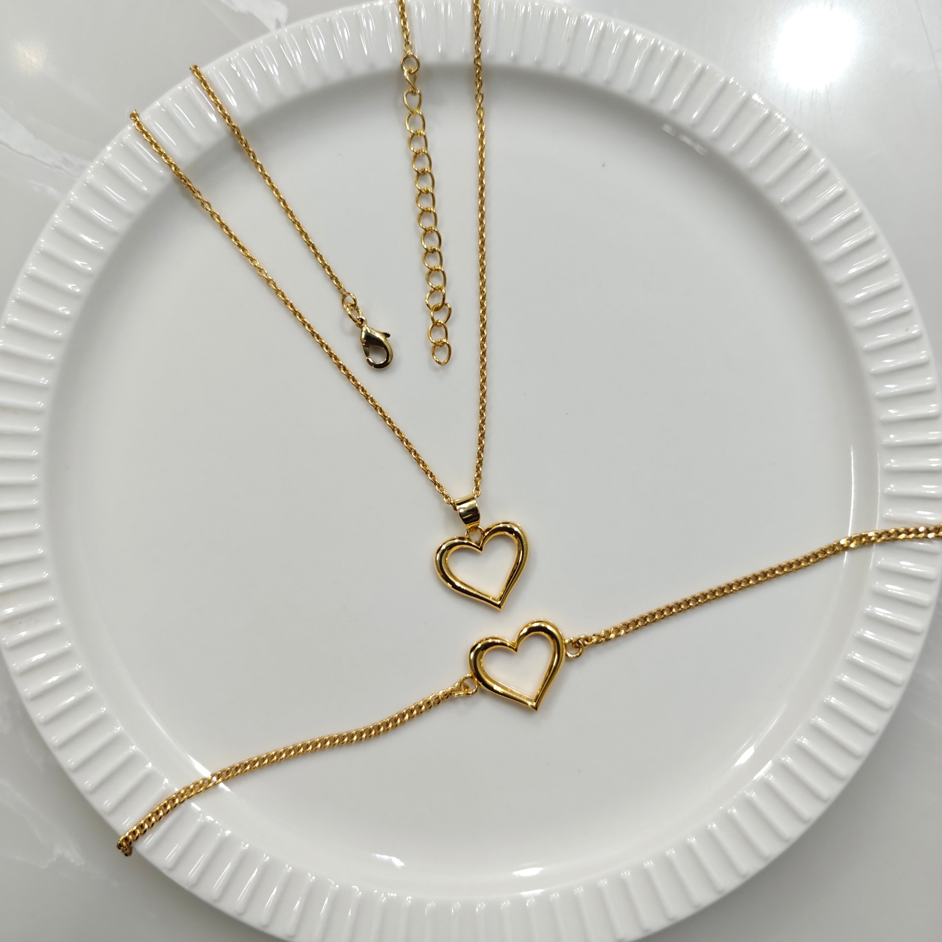 Amore Heart Combo Set (Heart Necklace + Heart Bracelet)