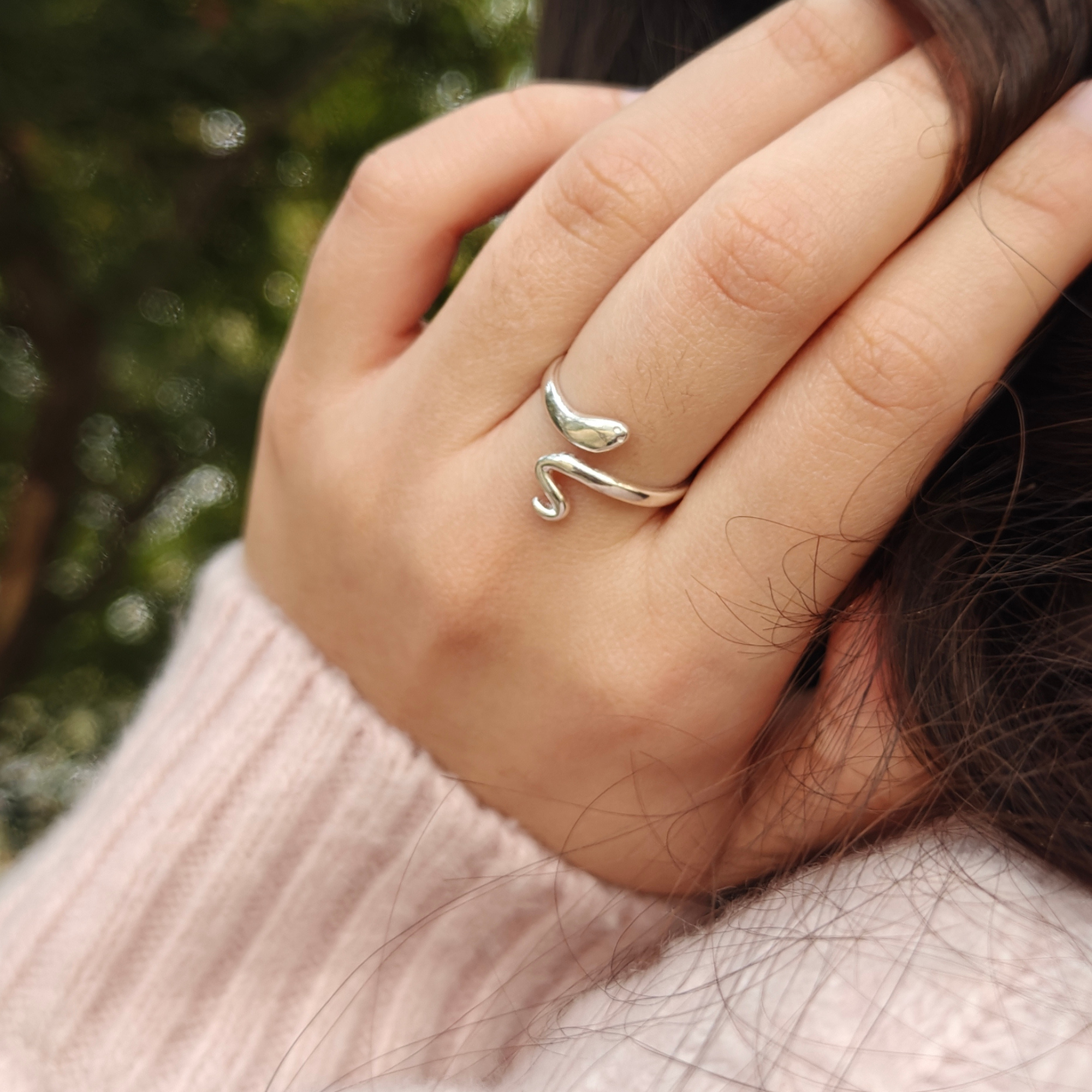 Serene Wave 925 Silver Ring ⭐