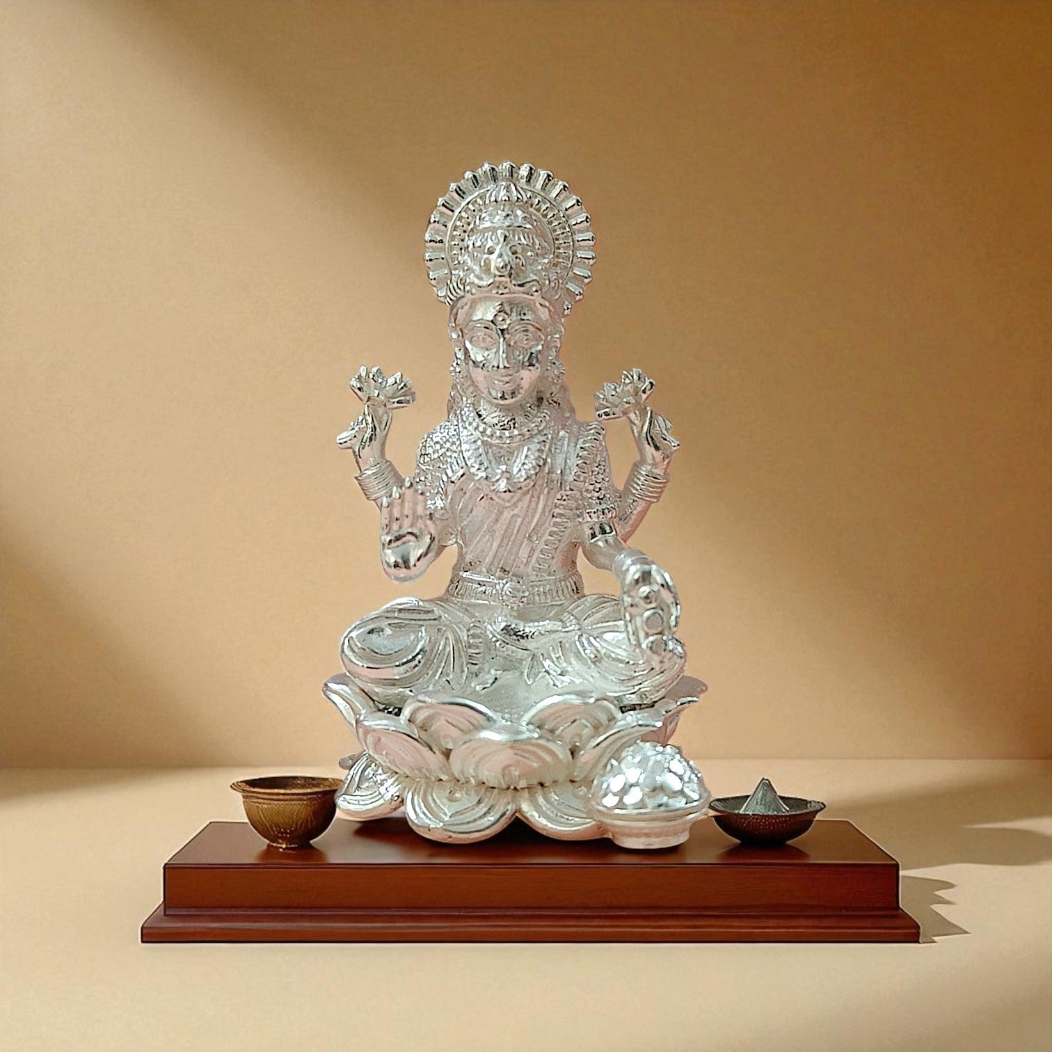 Mini Lakshmi Ji Murti in 999 Pure Silver Plating