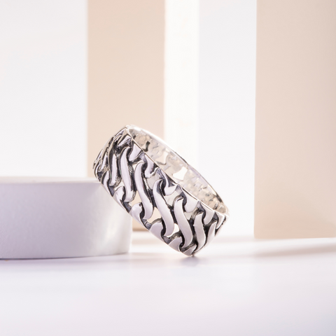 Wavy Grace Ring