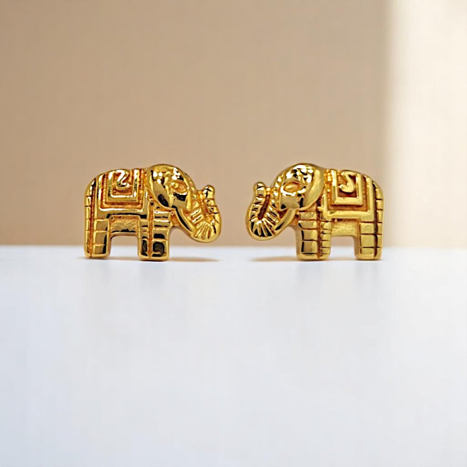 Royal Elephant Stud in 18K Gold Plating