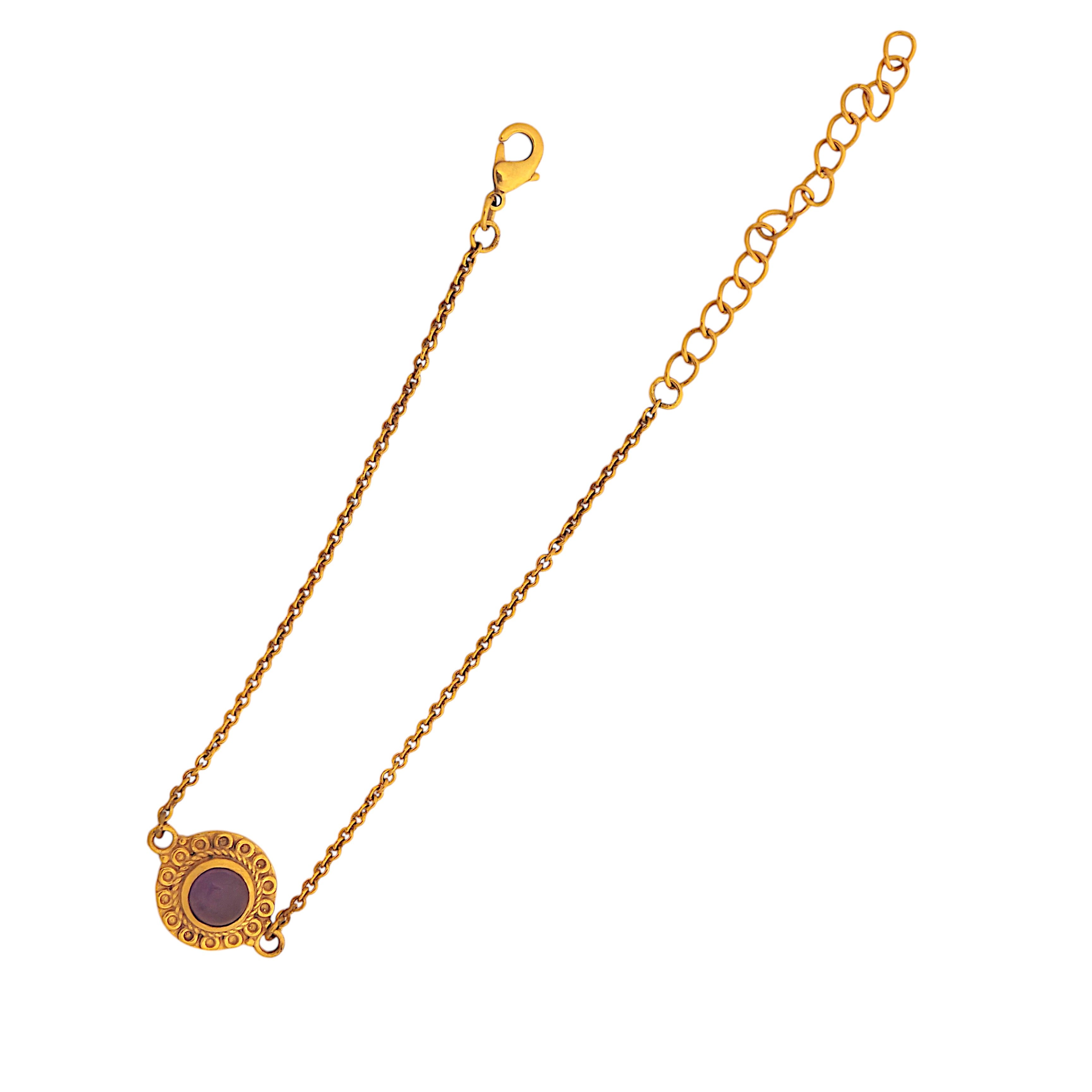 Royal Amethyst Bracelet in 18k Gold Plating