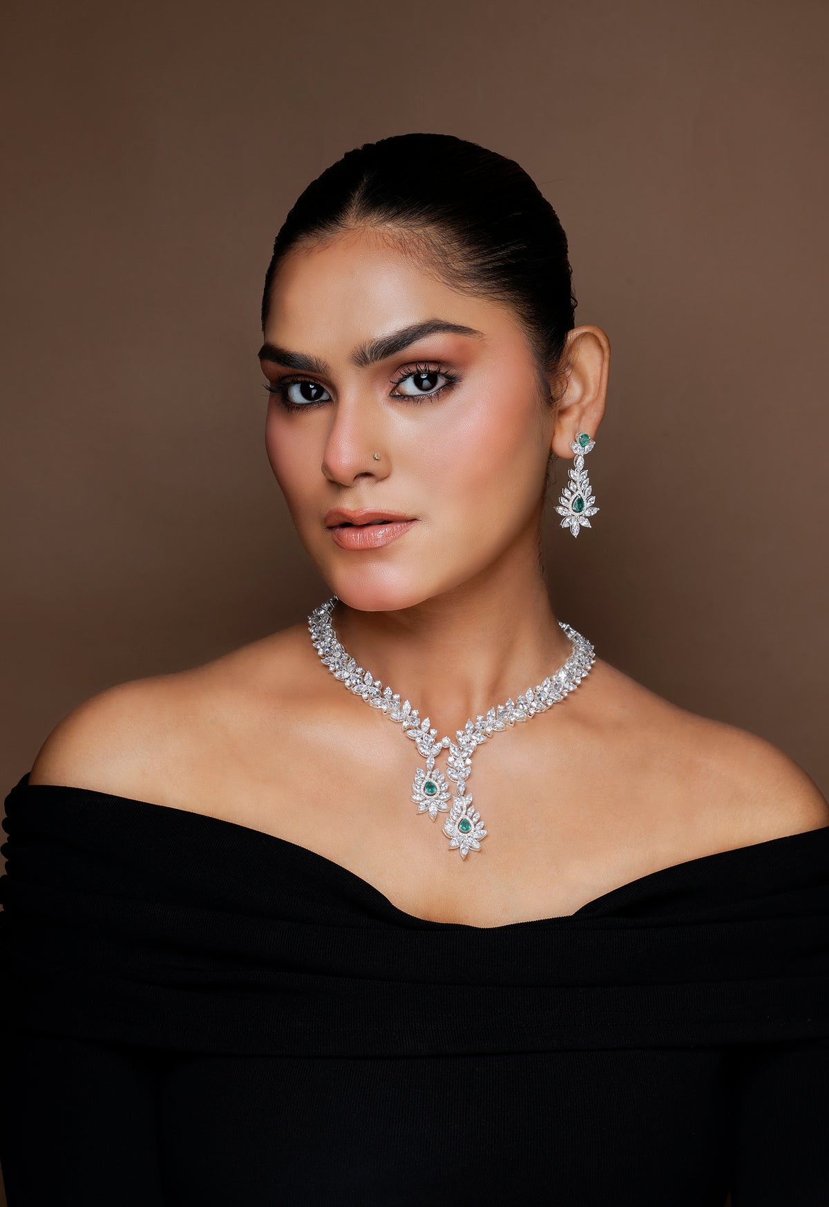 The Emerald Fleur Necklace