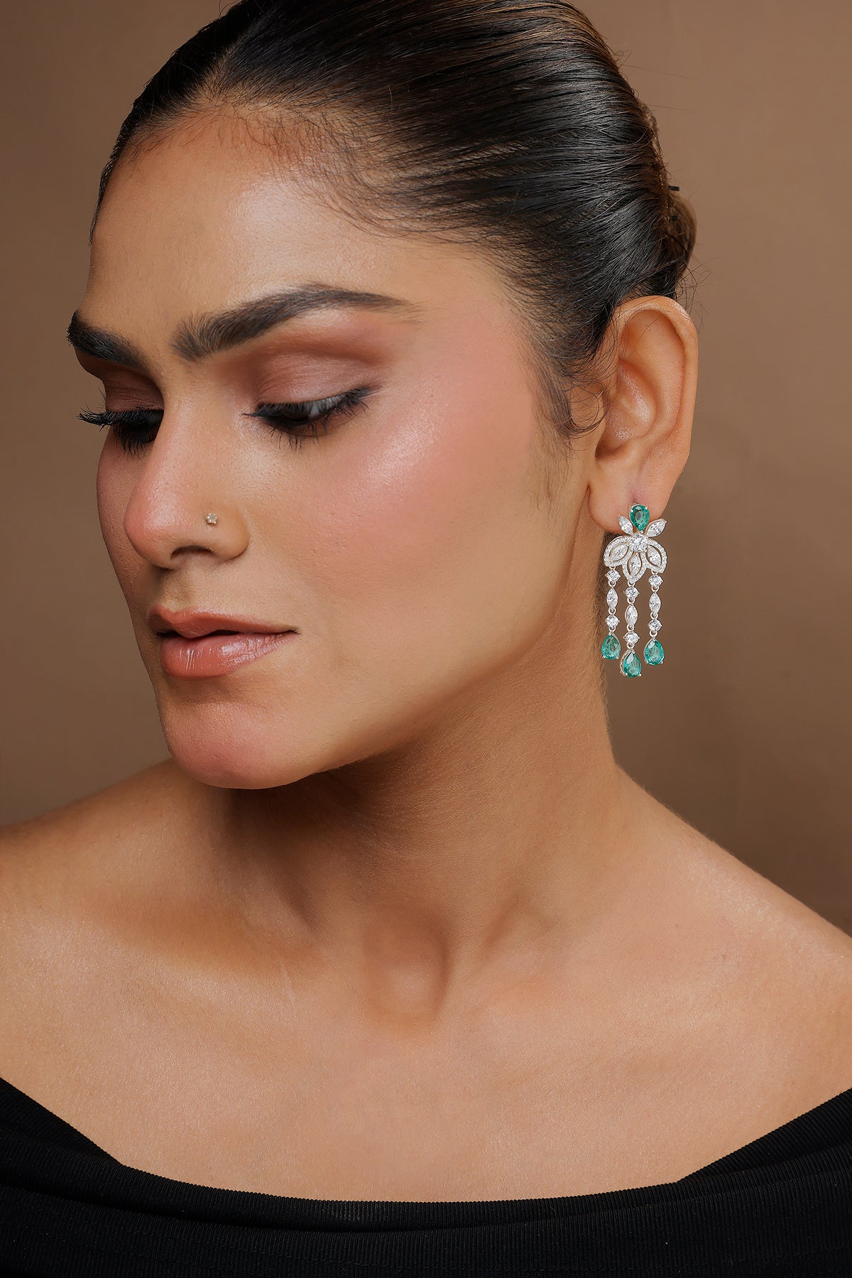 The Emerald Dew Necklace