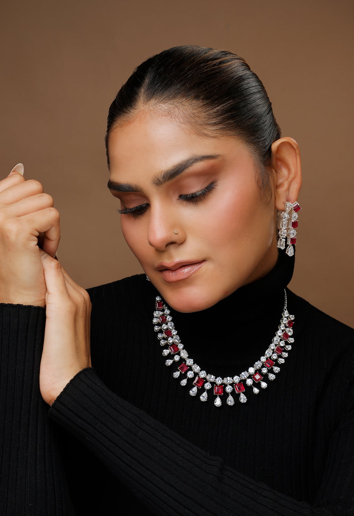 The Crimson Éclat Necklace