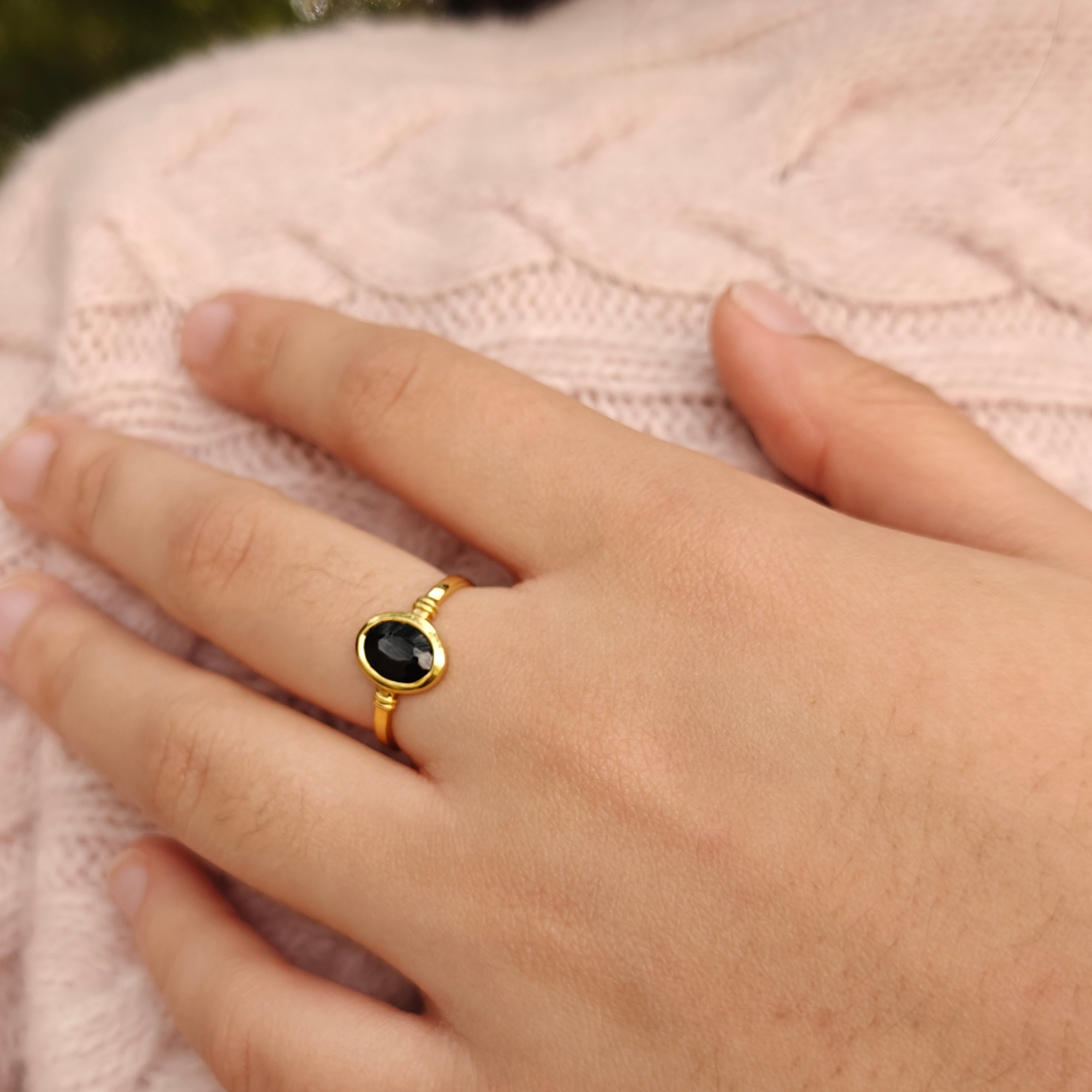 Midnight oval 925 silver ring