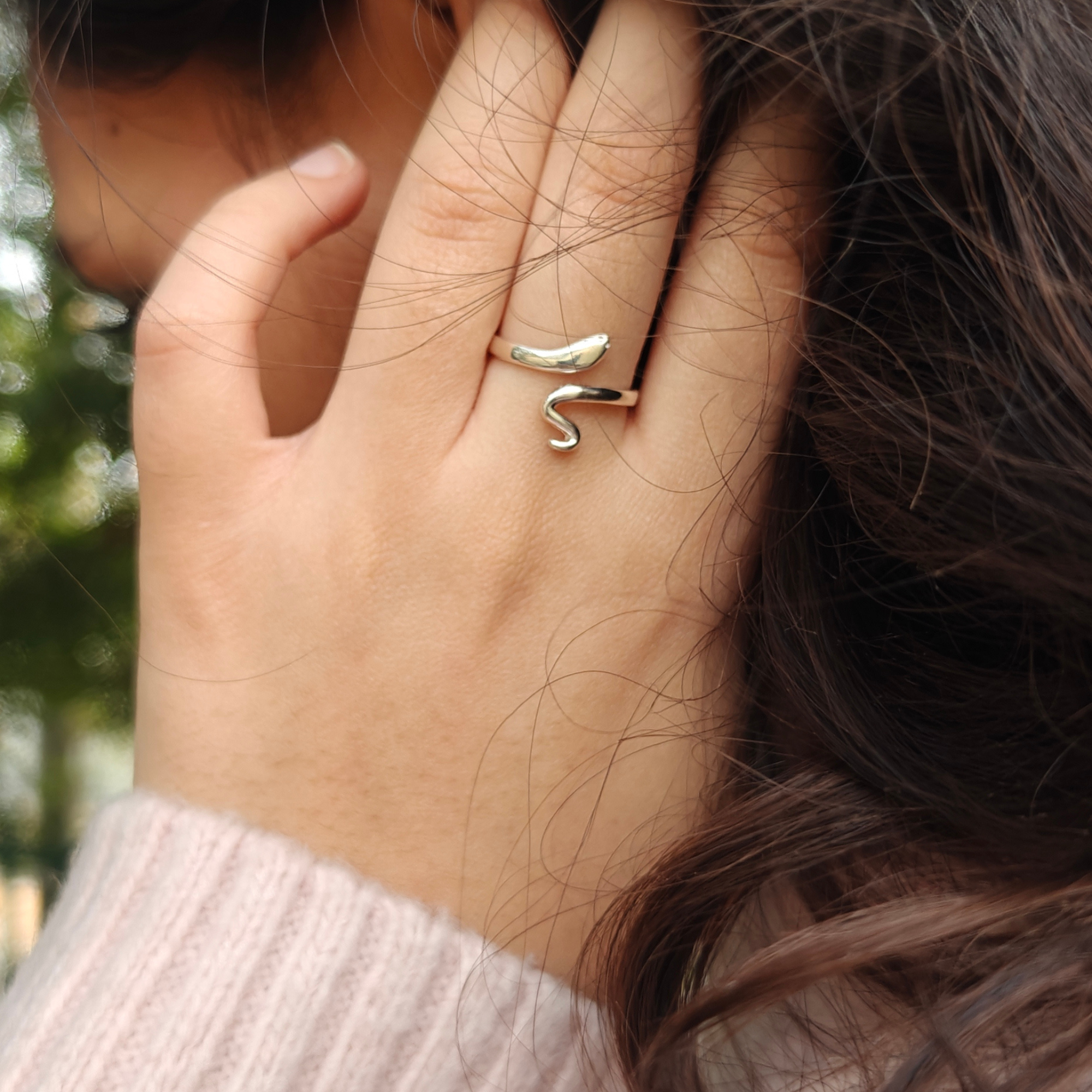 Serene Wave 925 Silver Ring ⭐