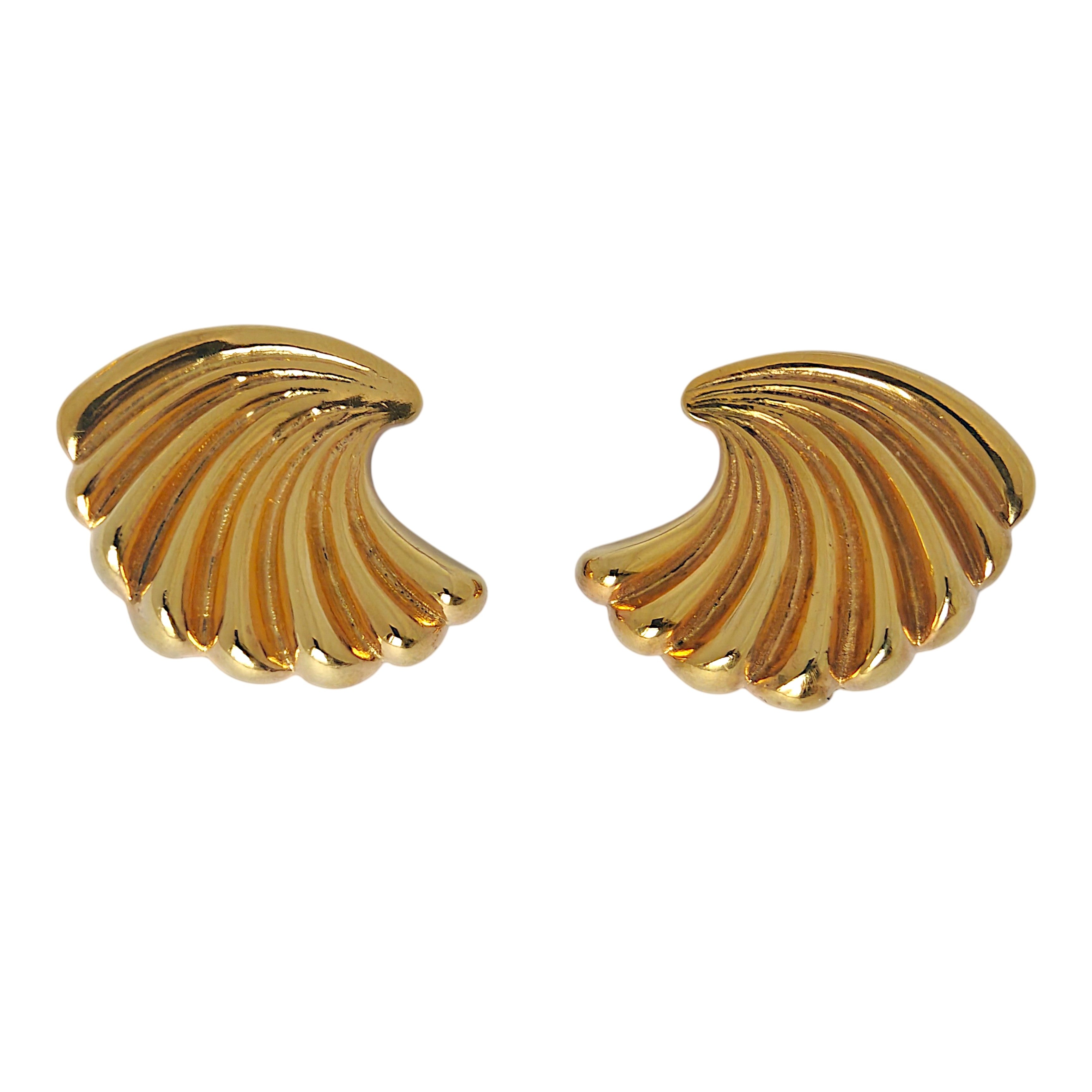 Golden Shell Studs in 18k Gold Plating