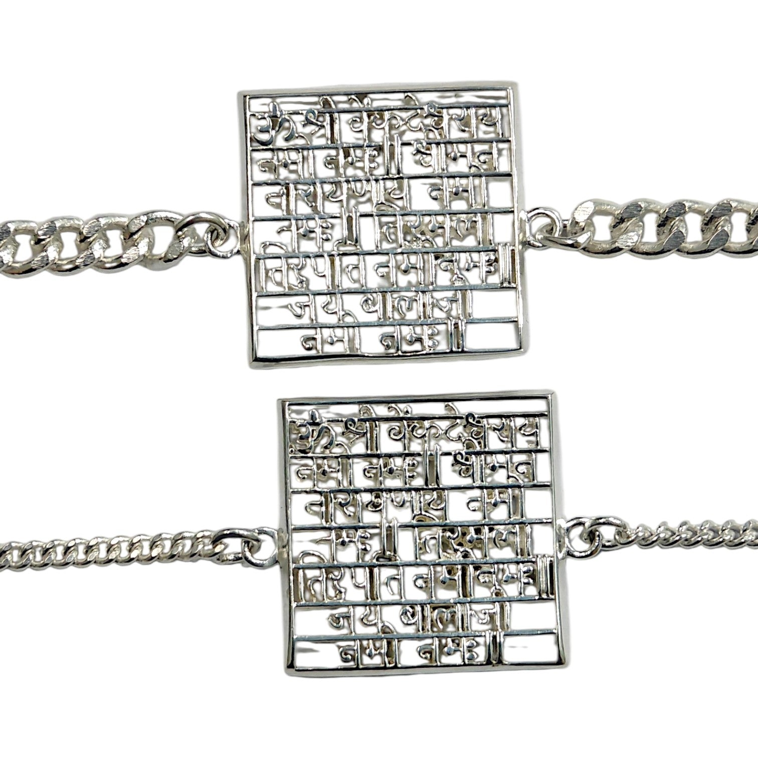 Couple Bhagwan Vishnu Mantra in 999 Pure Silver Plating